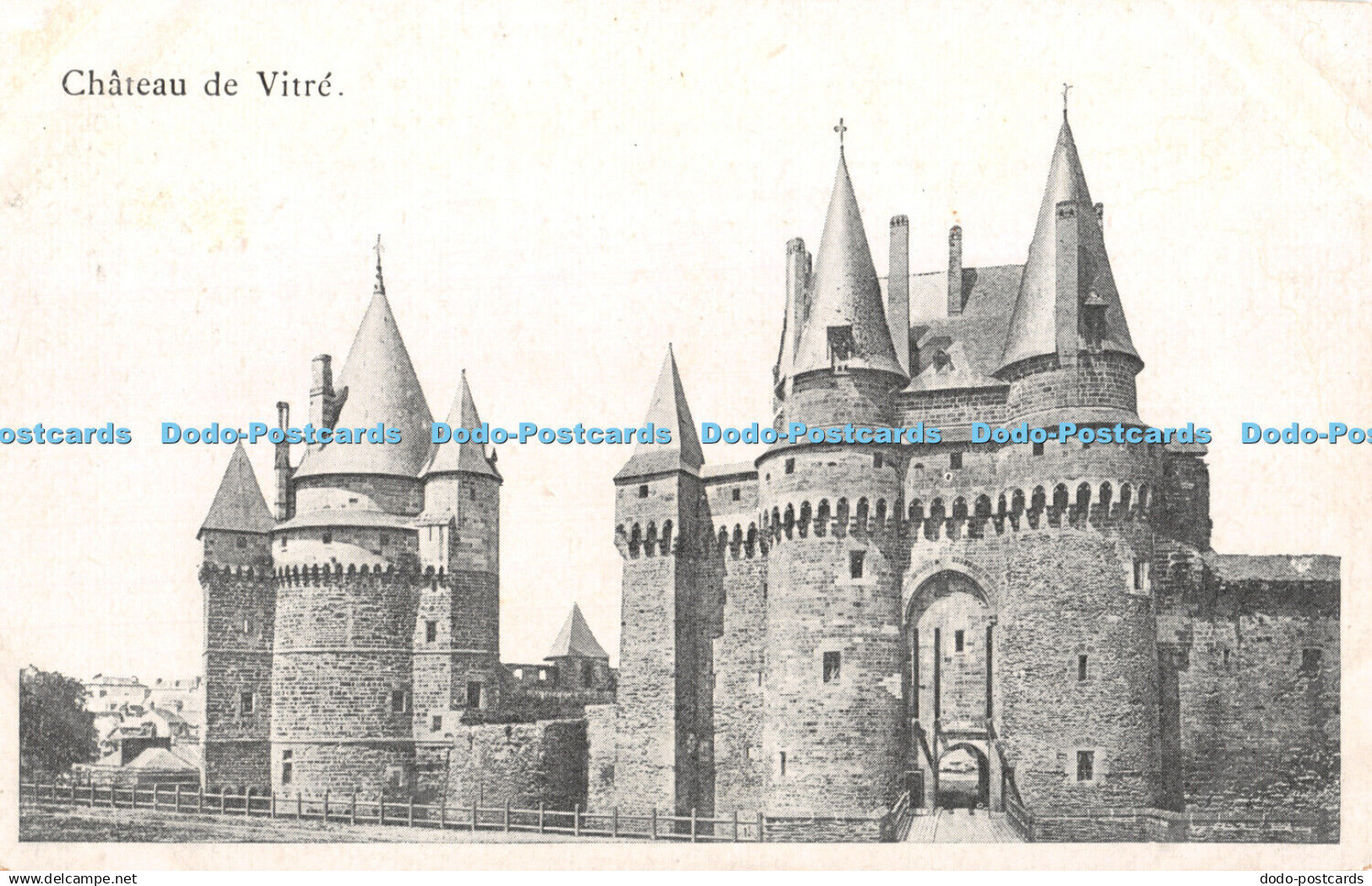 R424750 Chateau de Vitre Postcard