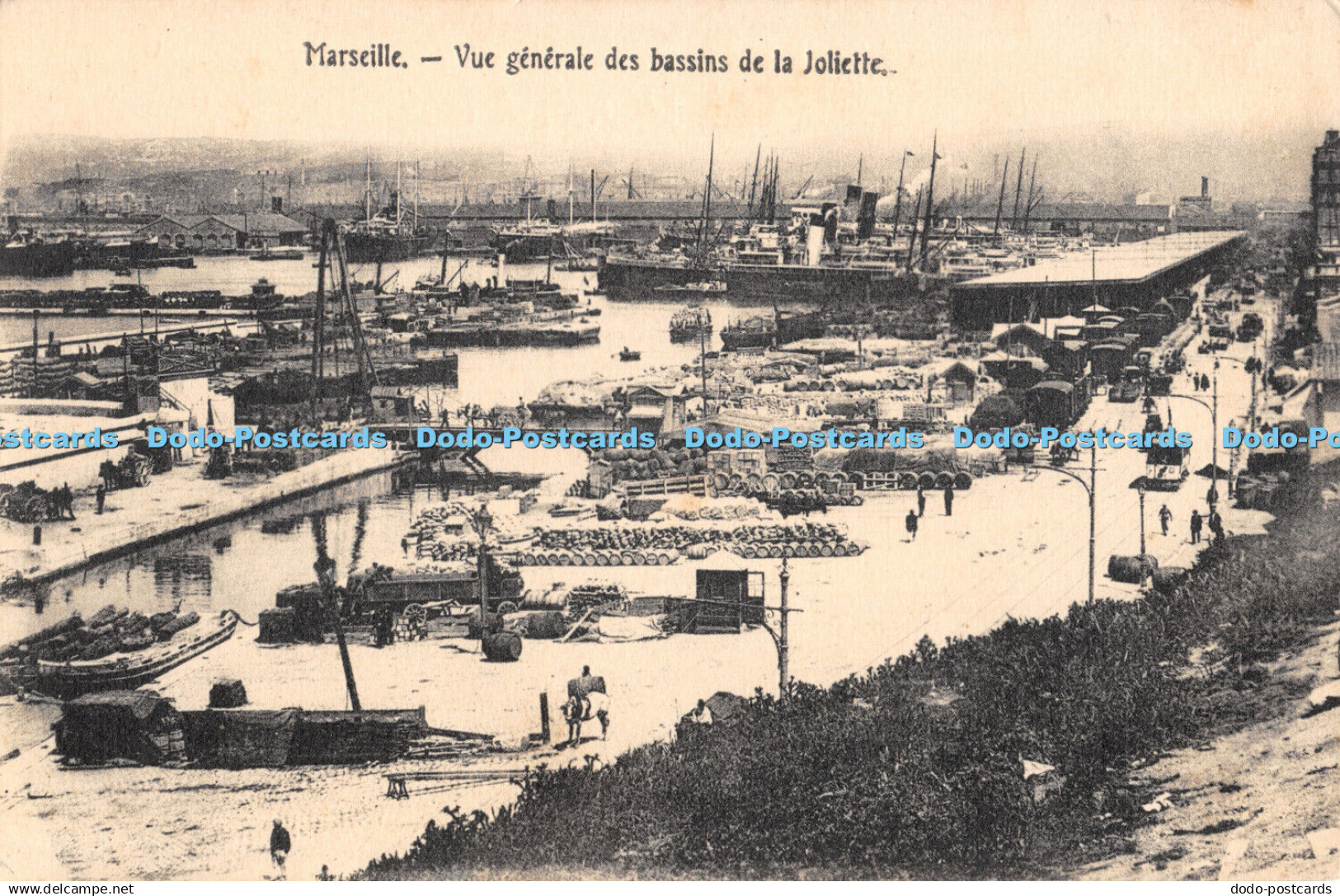 R473221 Marseille Vue Generale des Bassins de la Joliette