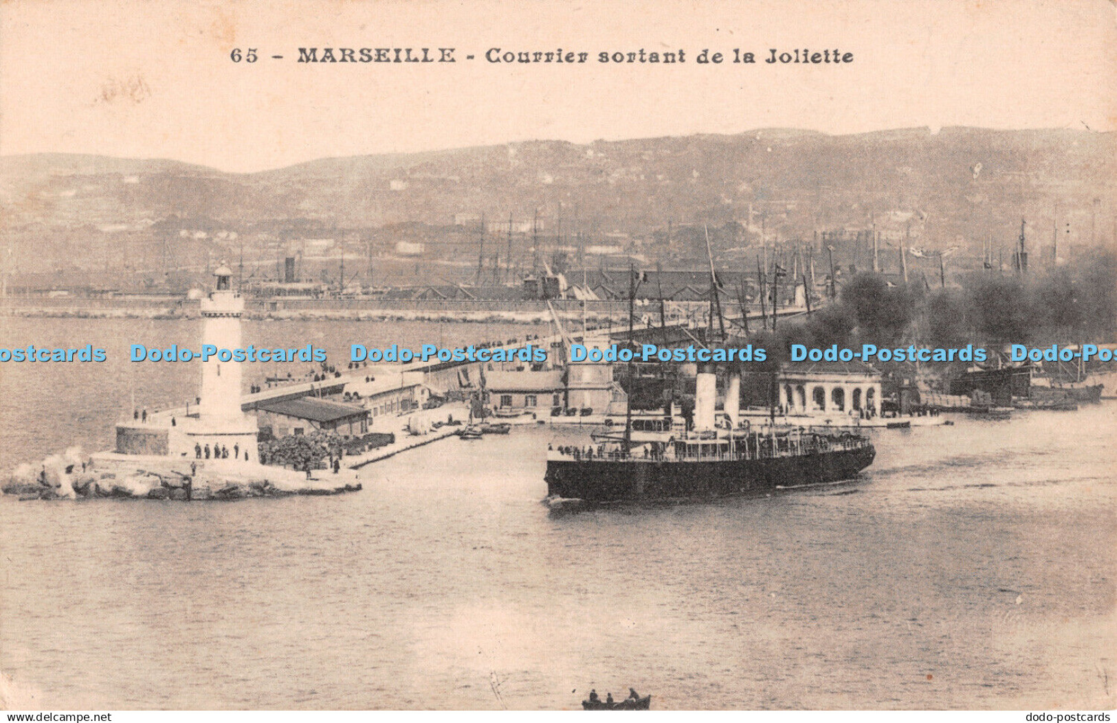 R511763 Marseille Courier sortant de la Joliette