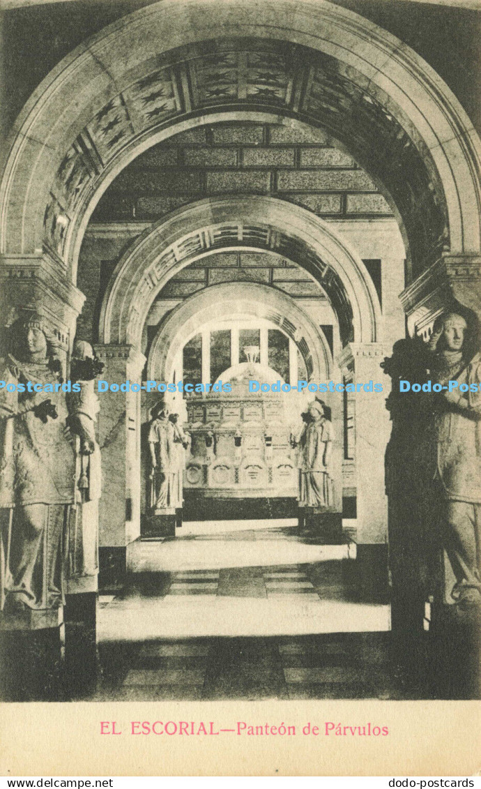 R610924 El Escorial Panteon de Parvulos Nicolas Serrano
