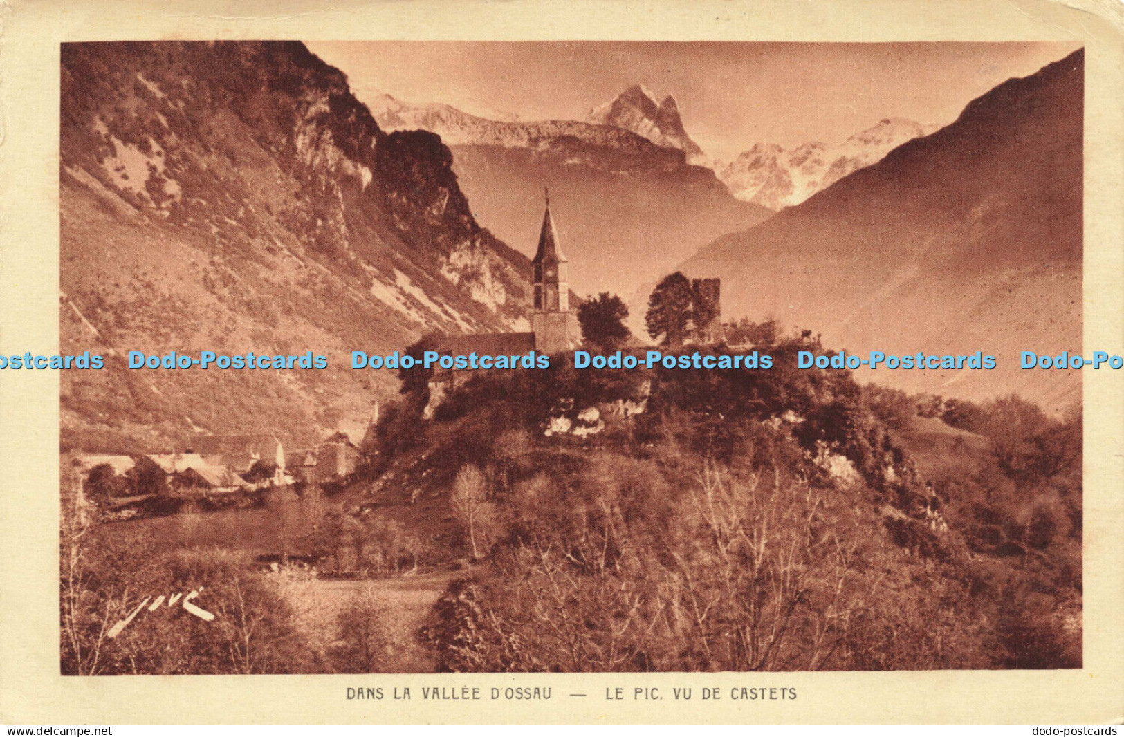 R622866 Dans La Vallee dOssau Le Pic Vu De Castets In valley of Ossau Peak view