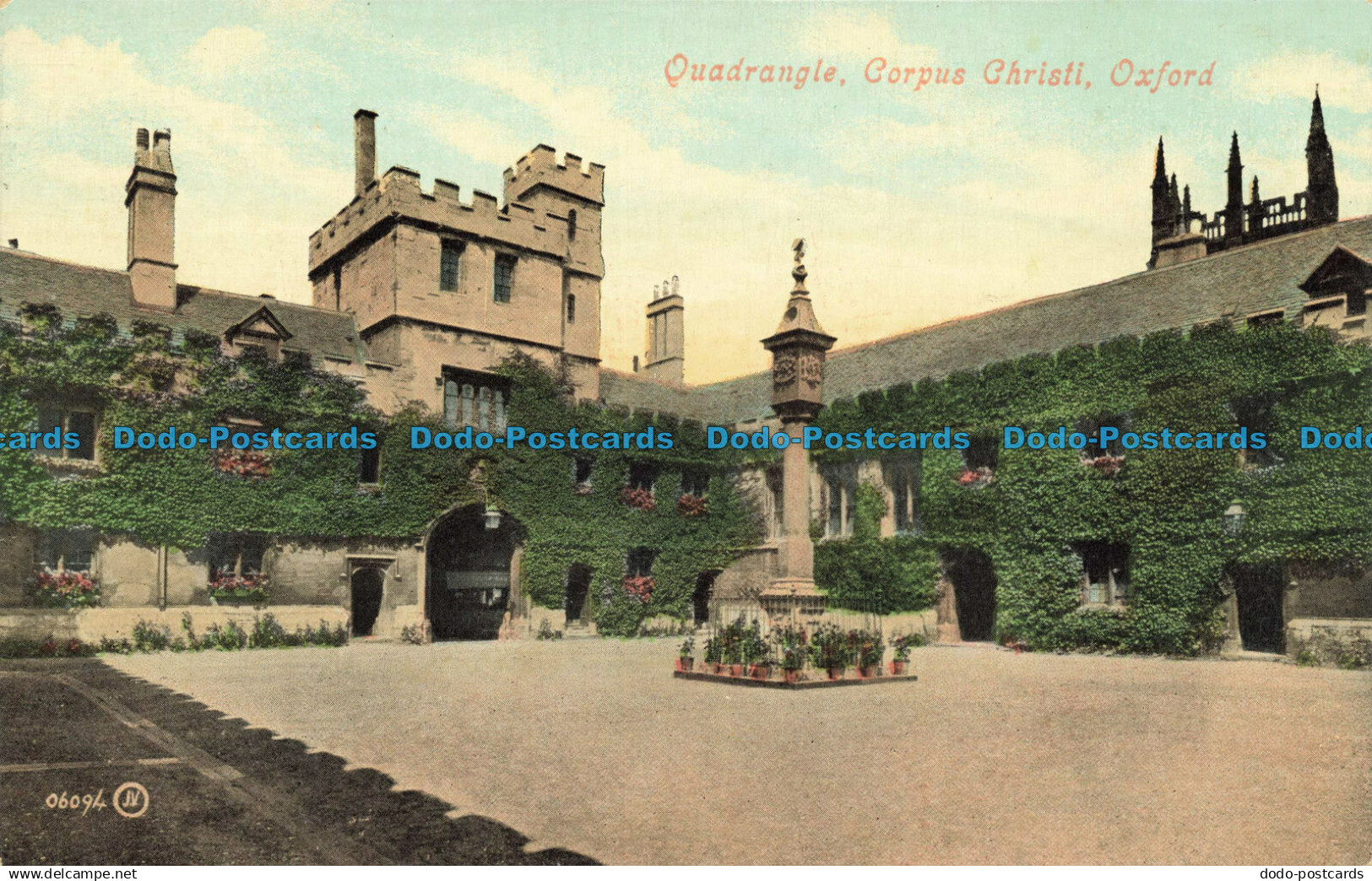R635351 Oxford. Quadrangle. Corpus Christi. Valentines Series