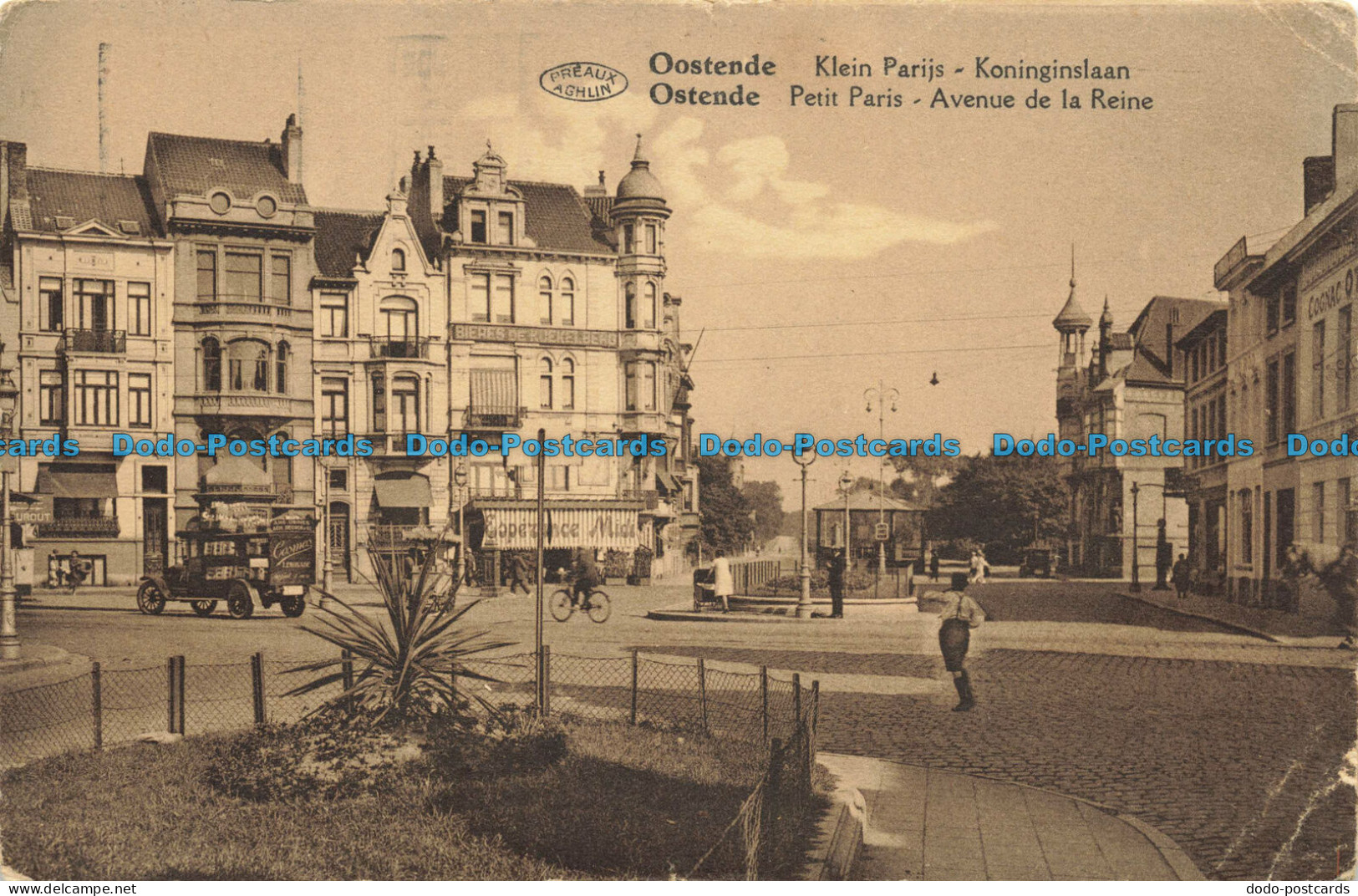 R648751 Ostende. Petit Paris. Avenue de la Reine. Preaux Aghlin. Ve Debacker. 19