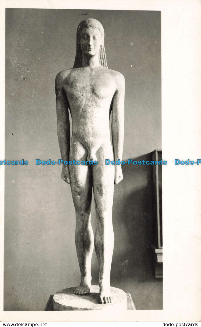 R650091 Man Statue. Agfa