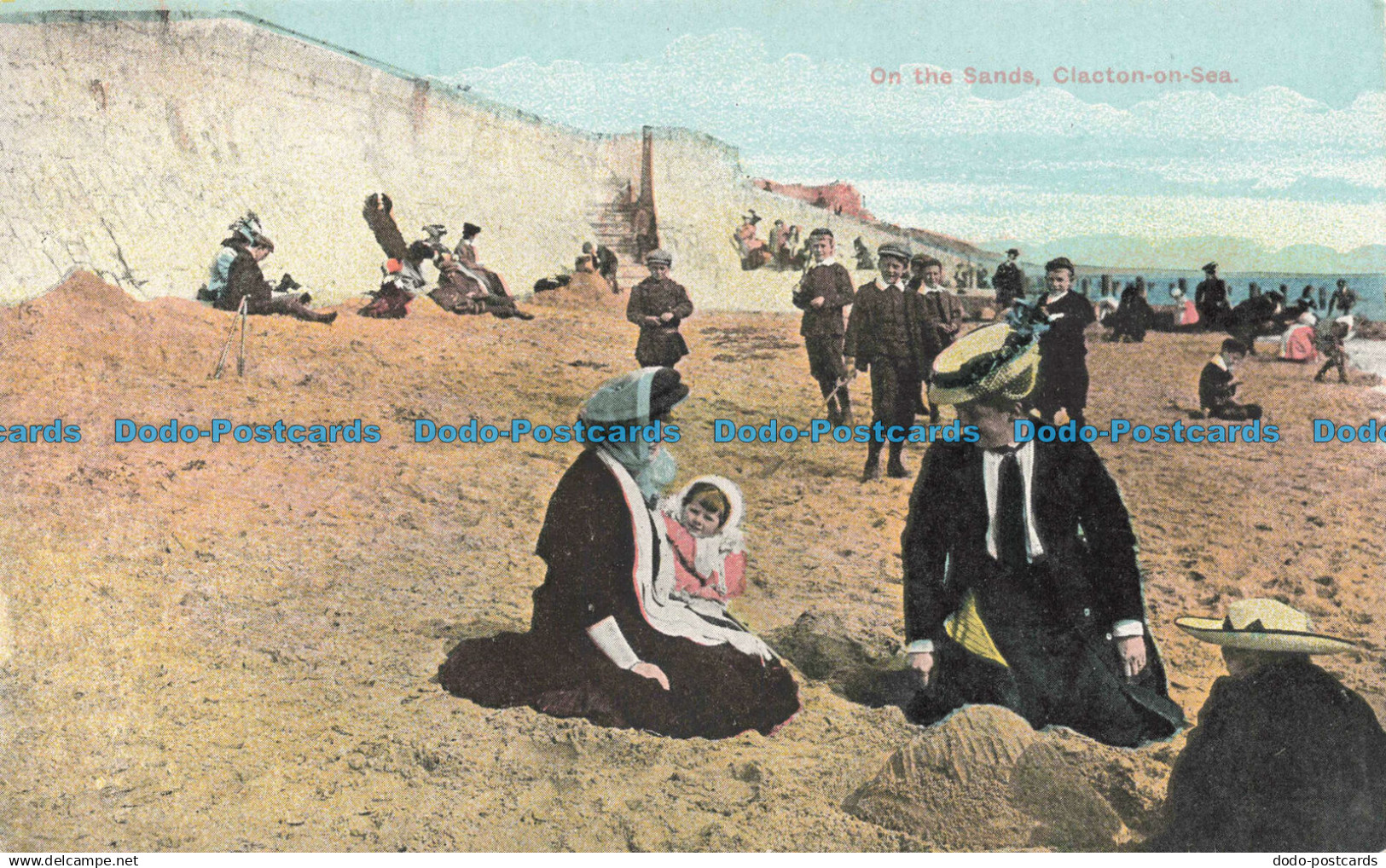 R667401 Clacton on Sea. On the Sands. Postcard