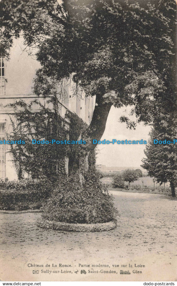R670065 Chateau de la Ronce. Partie Moderne. vue sur la Loire. Sully sur Loire.