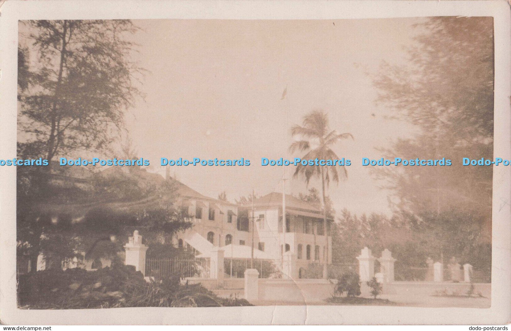 R695364 Gambia. Bathurst. Government House