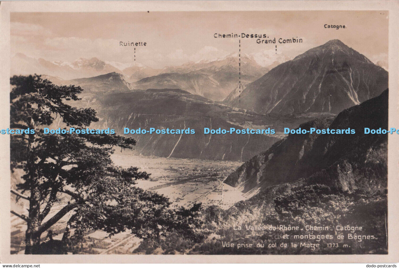 R700700 La Vallee du Rhone. Chemin. Catonge. et Montagnes de Bagnes. Vue Prise d