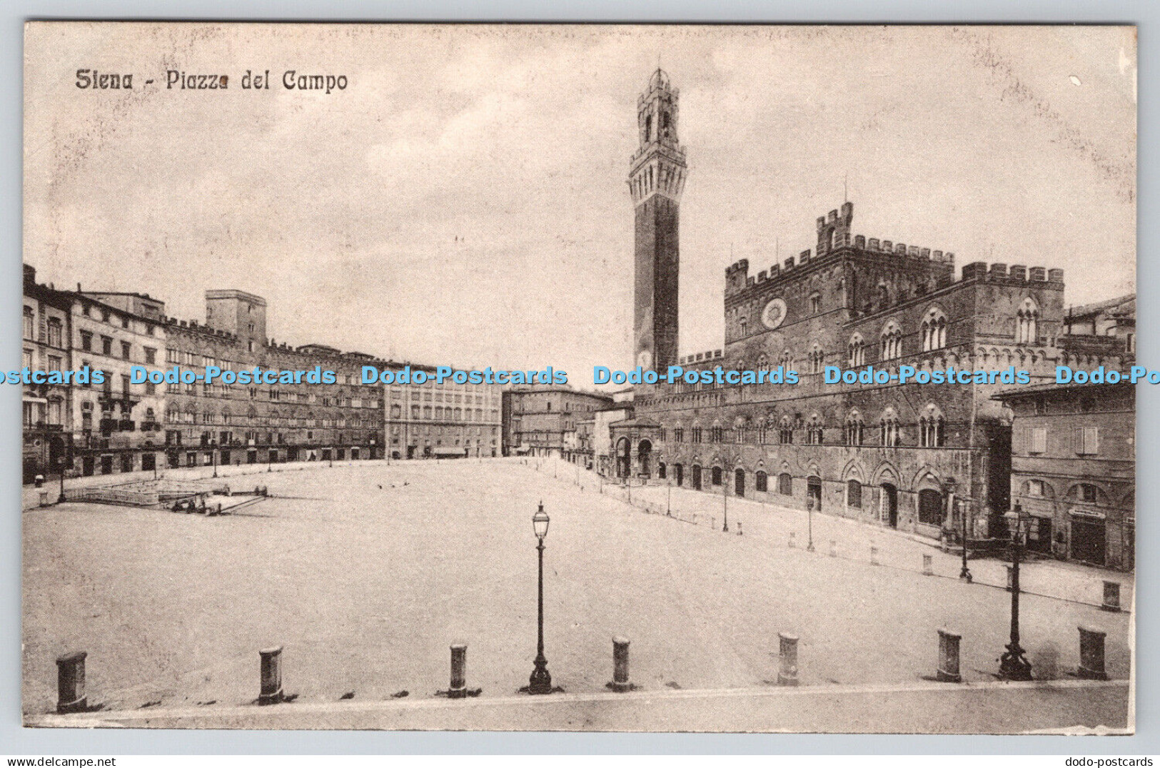 R763072 Siena Piazza del Campo Postcard