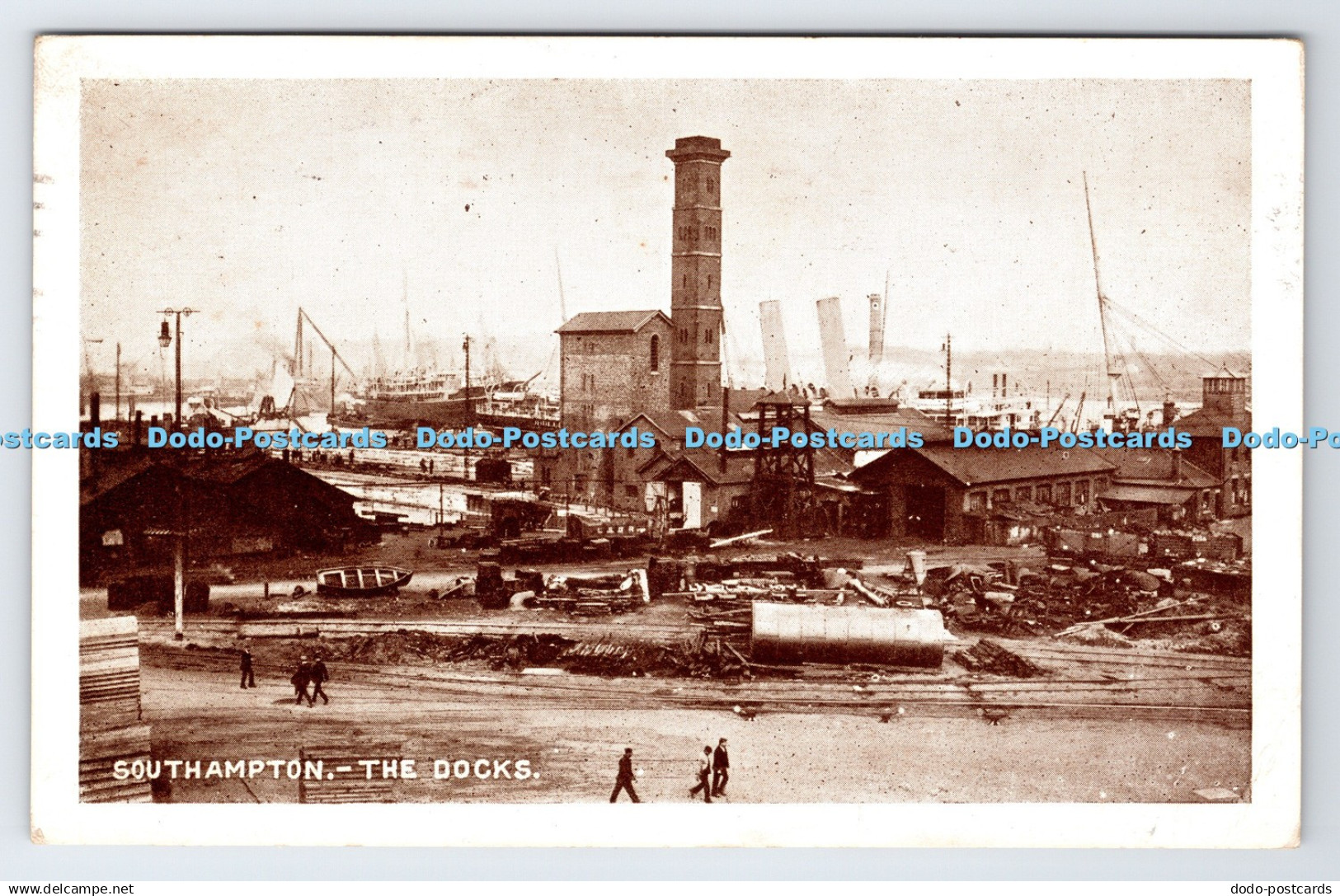 R778669 Southampton The Docks Cook Bazaar 1924