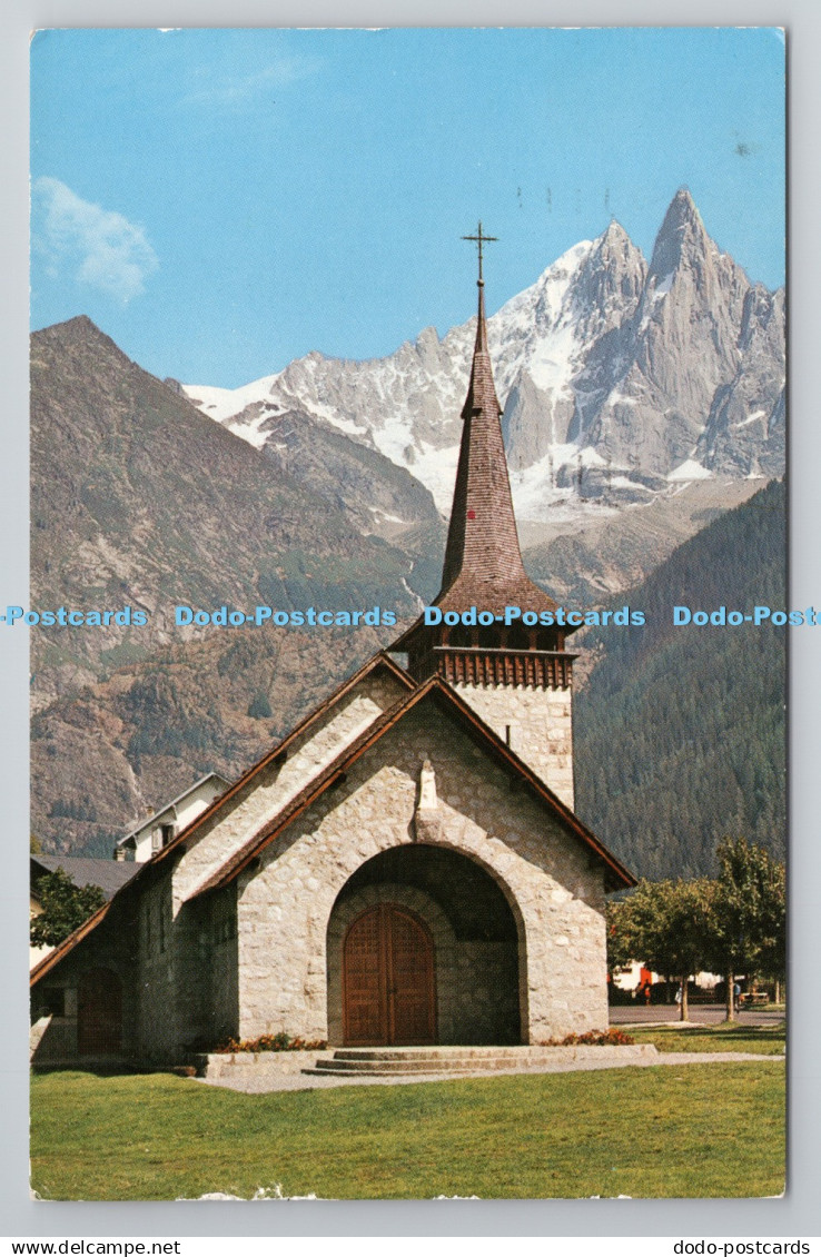 R780654 Chamonix. Mont Blanc. La Chapelle du Praz et l Aiguille du Dru. Jansol.
