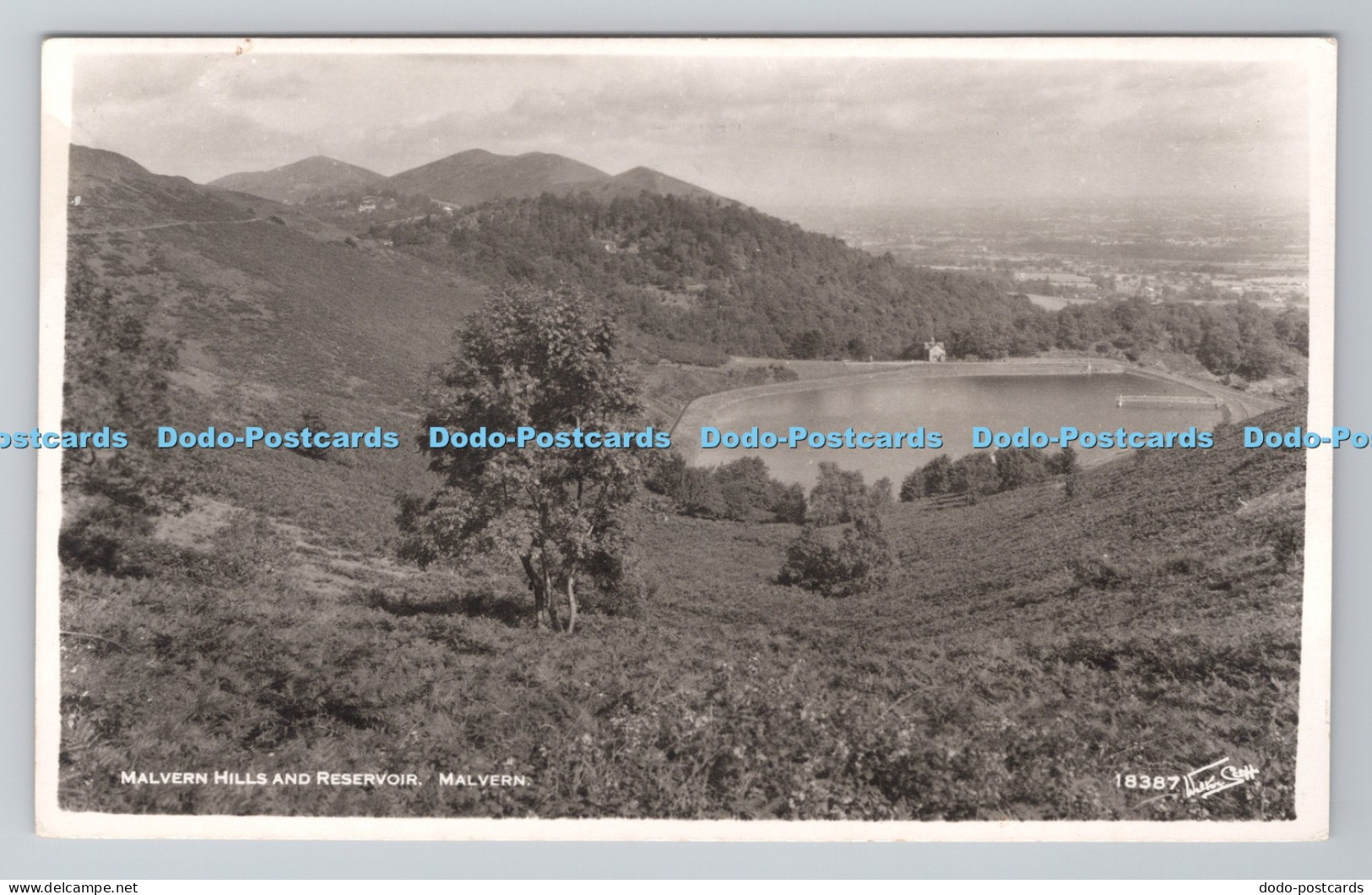 R803441 Malvern Malvern Hills and Reservoir Walter Scott Bradford RP