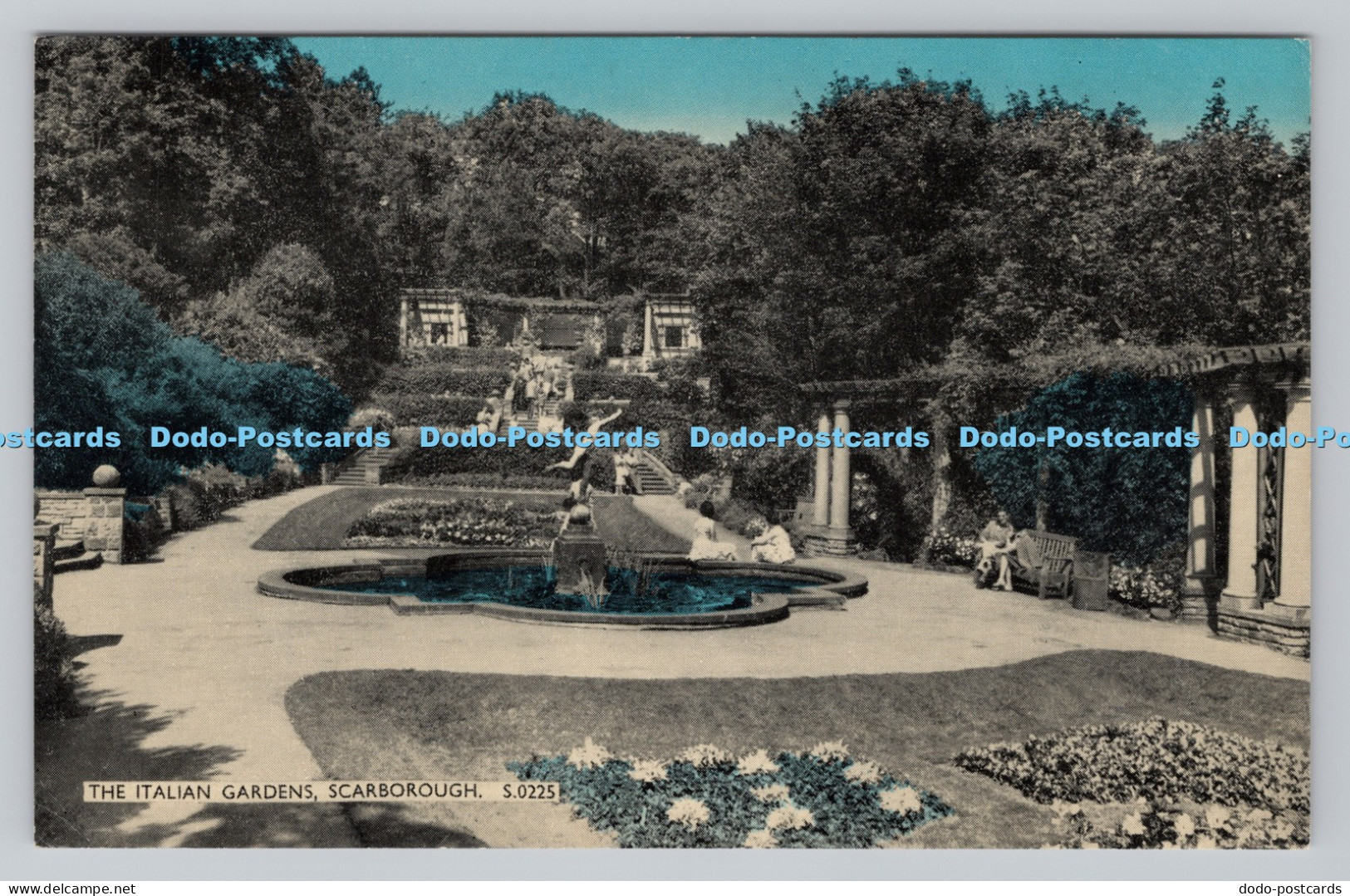 R810763 Scarborough. The Italian Gardens. E. T. W. Dennis. Scarborough
