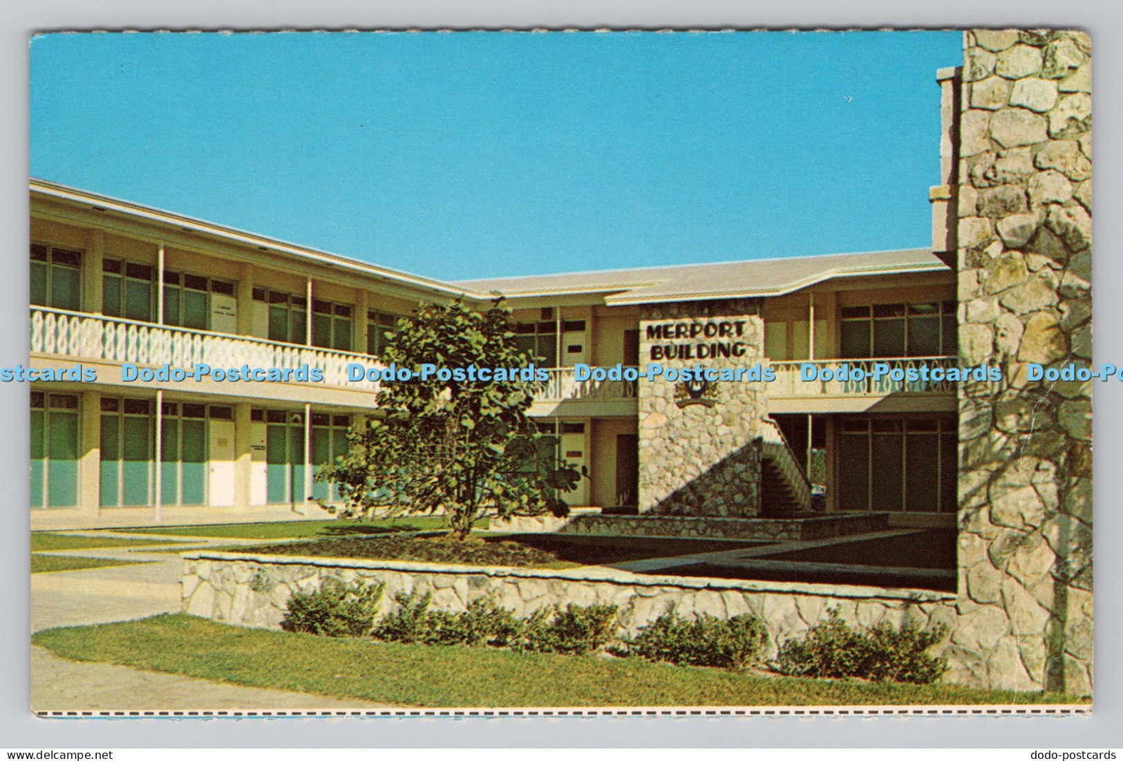 R811230 The Bahama Islands. Lucaya. Freeport. The Merport Building. Plastichrome