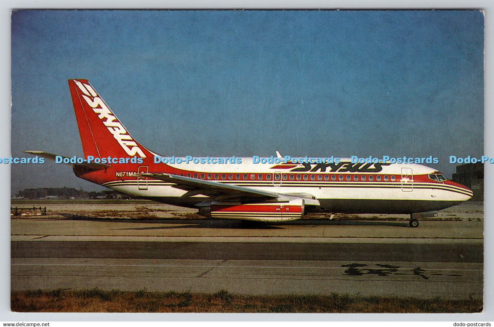 R815034 Skybus Boeing 737 2X6C Seen at Chicago Midway Airport Flite Line Fotocar