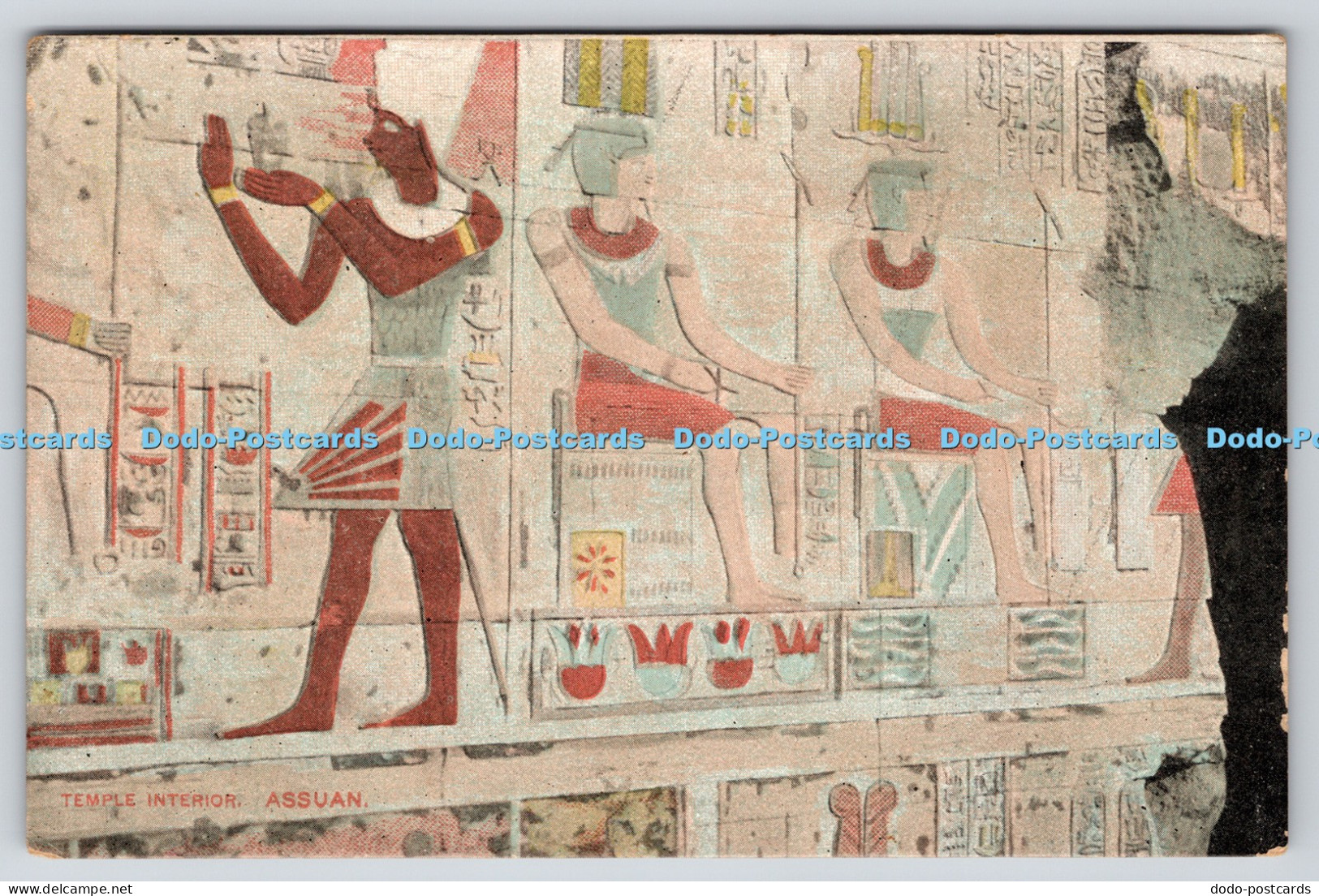 R821368 Temple interior Assuan