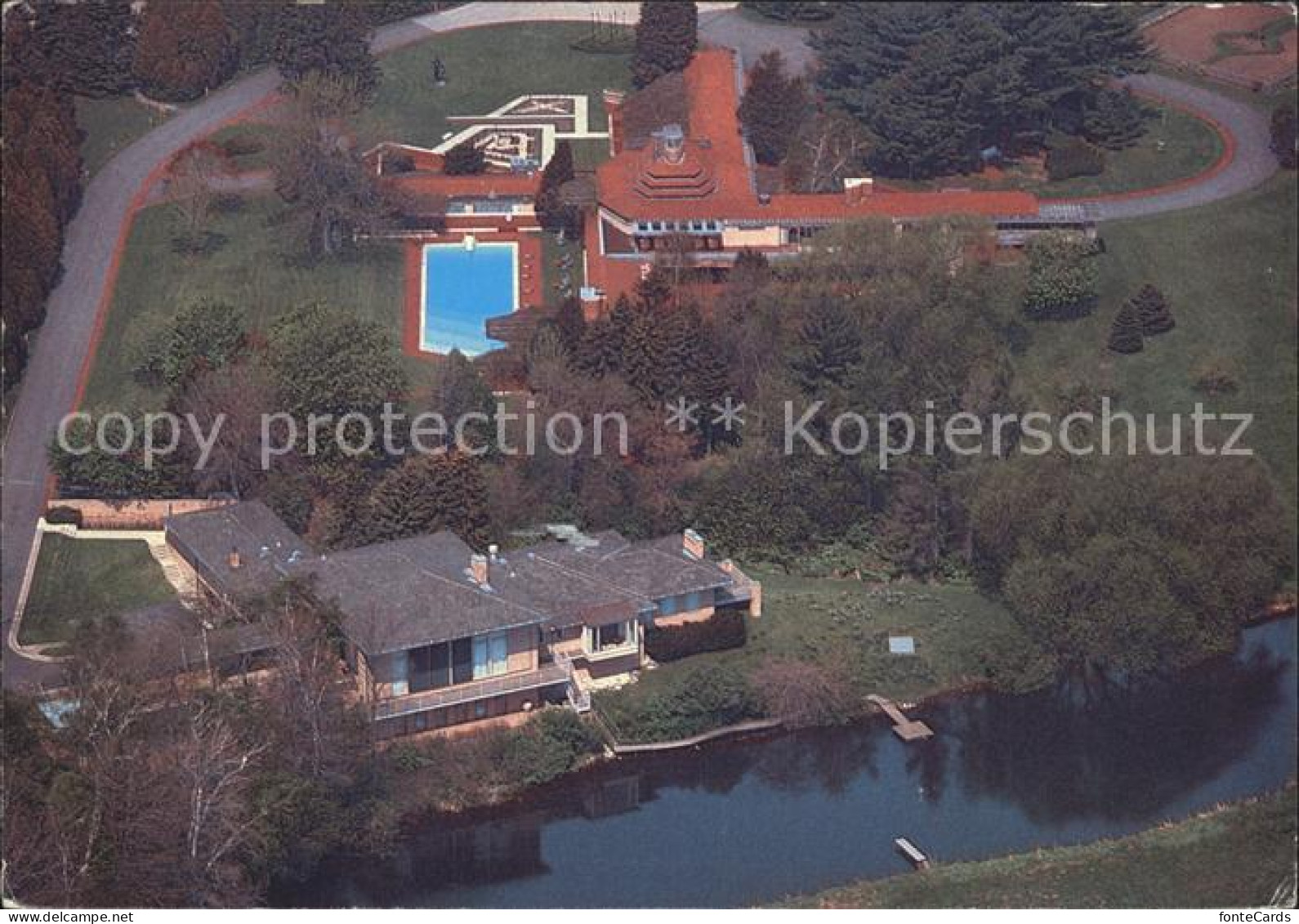 Racine Wisconsin Wingspread and the House Headquarters of Johnson Foundation aer