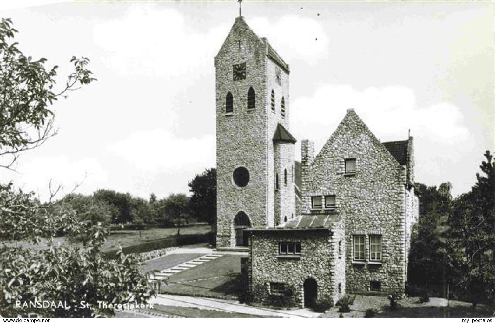 Ransdaal Klimmen Limburg NL St Theresiakerk