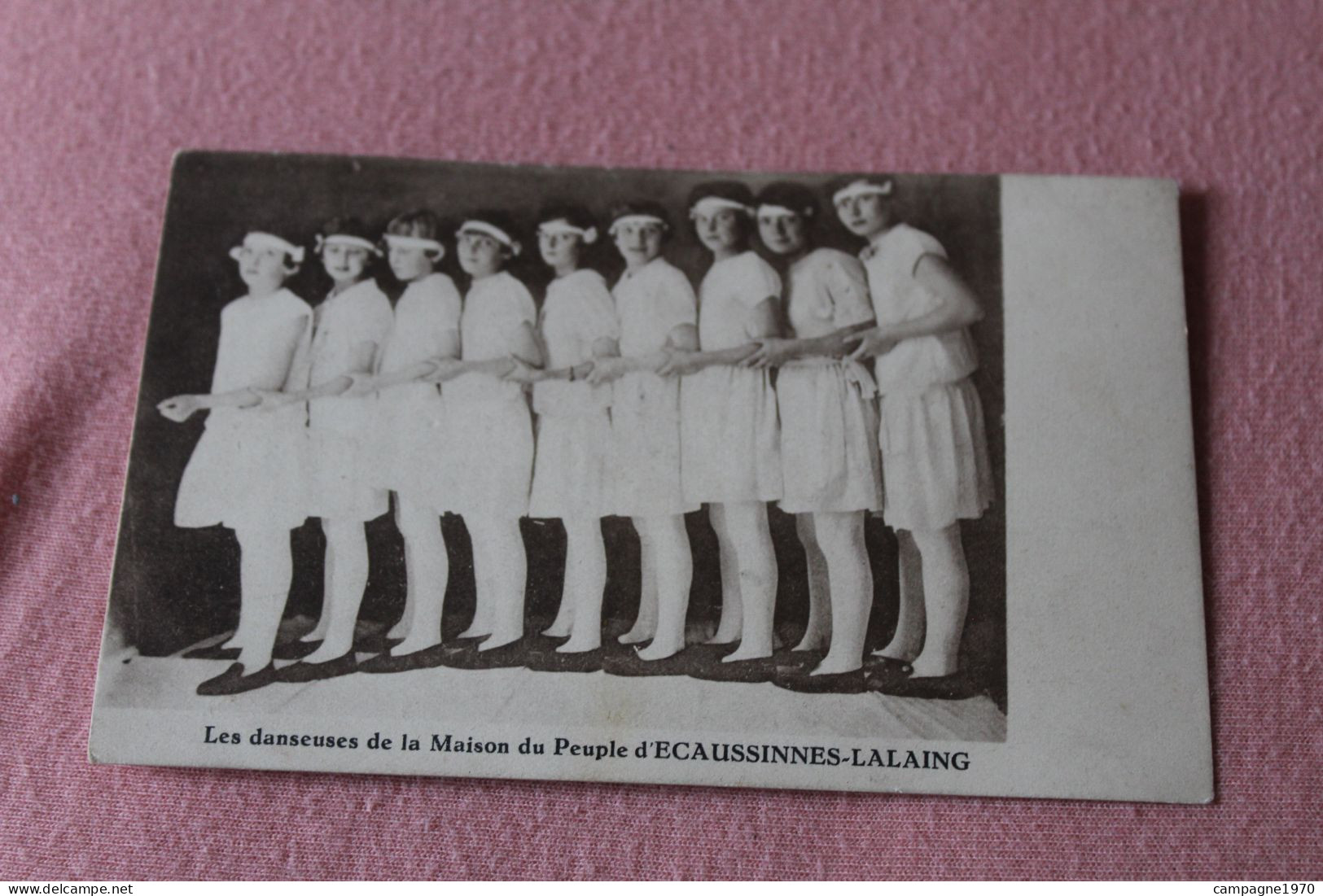 RARE !! ECAUSSINNES LALAING - LES DANSEUSES DE LA MAISON DU PEUPLE