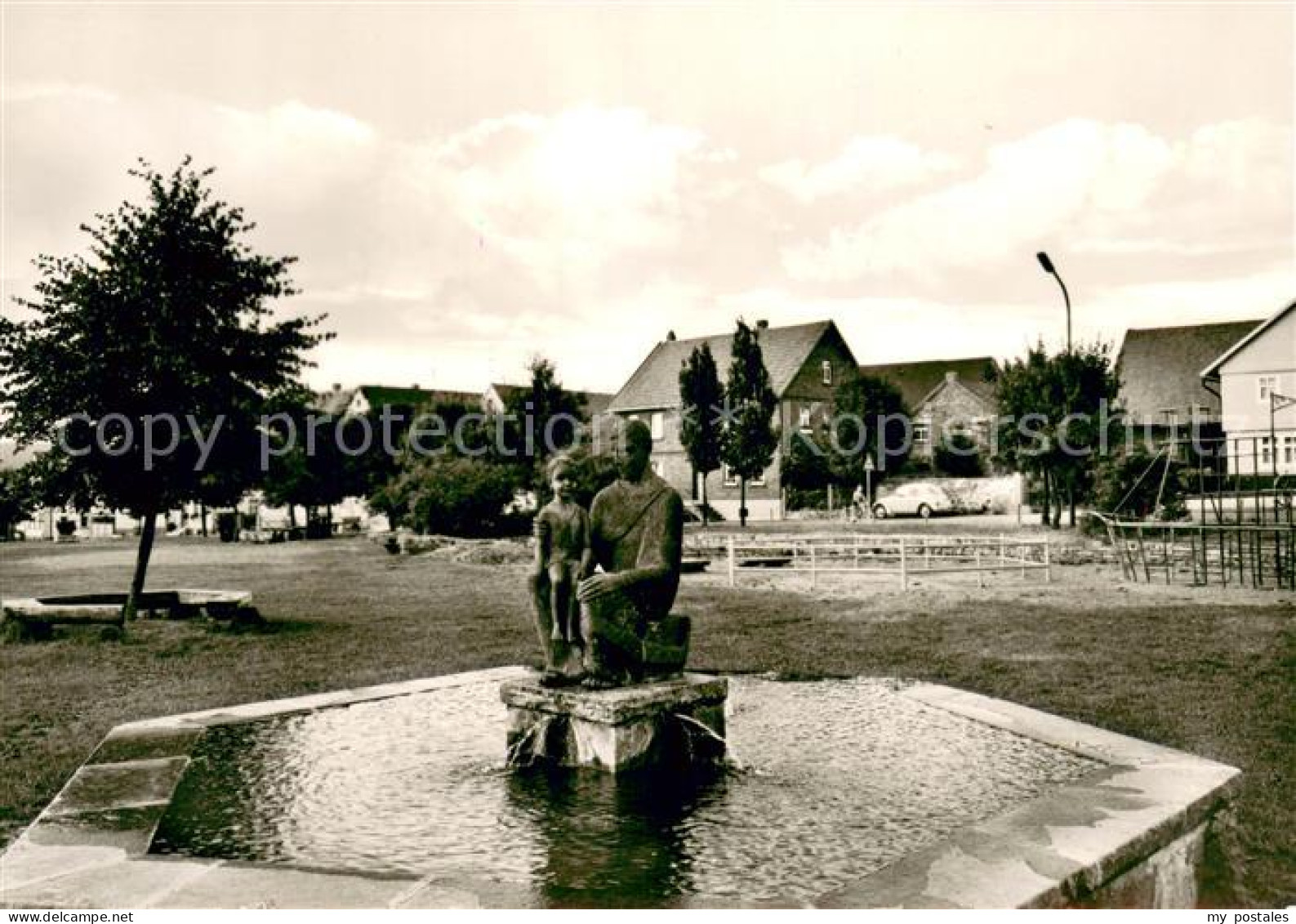 Rasdorf Huenfeld Brunnen Ortspartie