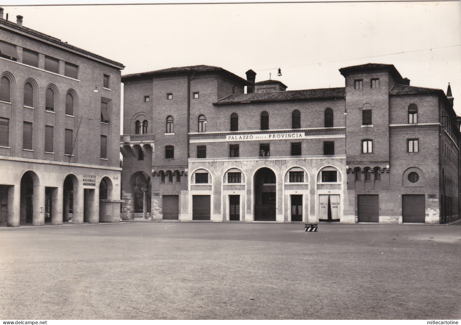 # RAVENNA: PIAZZA DEI CADUTI