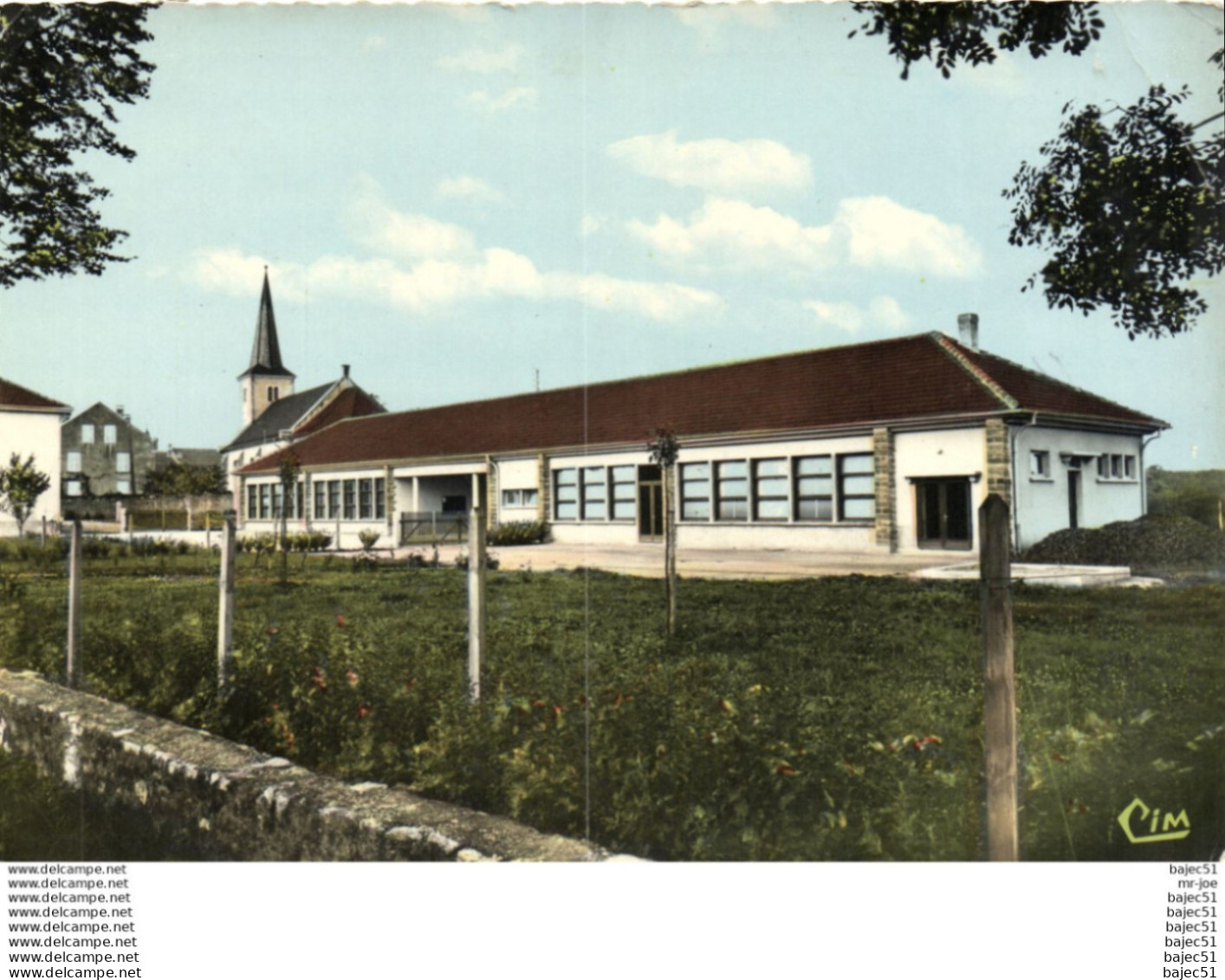 Réchicourt le château - les écoles et l'église