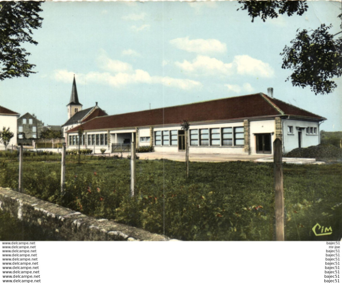 Réchicourt le château - les écoles et l'église
