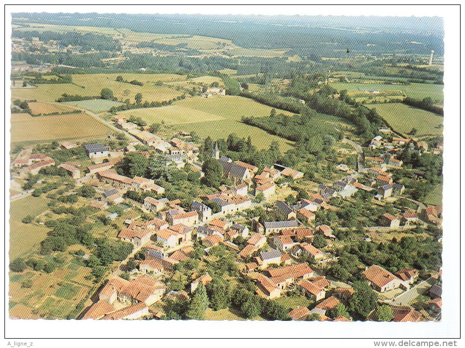 REF 245  : CPSM 86 SMARVES vue générale