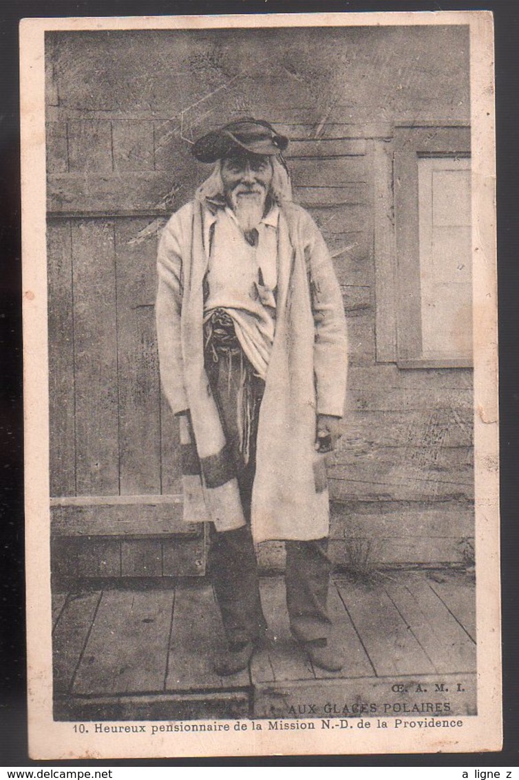 REF 469 : CPA TAAF aux glaces polaires heureux pensionnaire de la mission esquimau Inuit