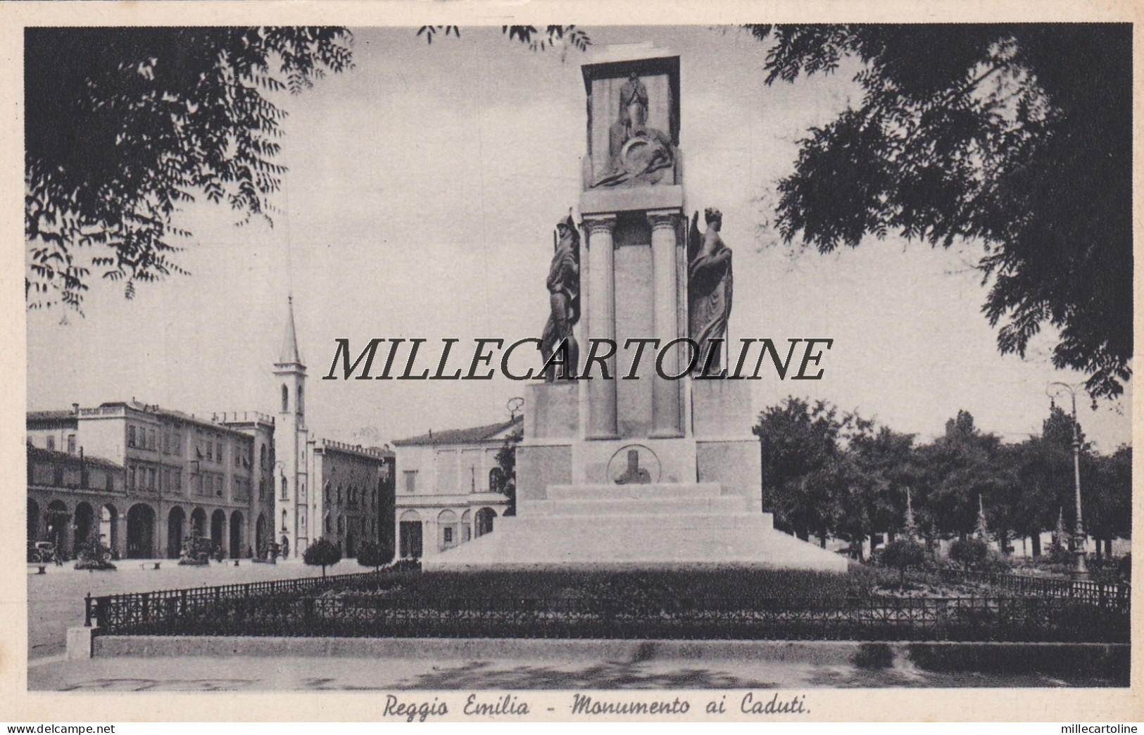 REGGIO EMILIA:  Monumento ai Caduti