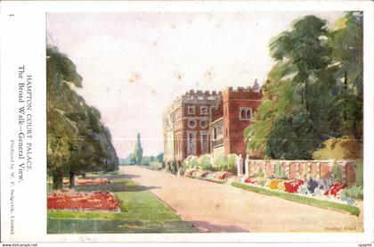 CPA Hampton Court Palace The Broad Walk Geberal View