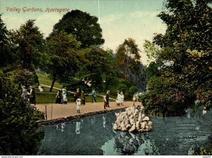 Grande Bretagne Great BRitain CPA Valley gardens Harrogate