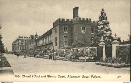 Hampton Court Palace