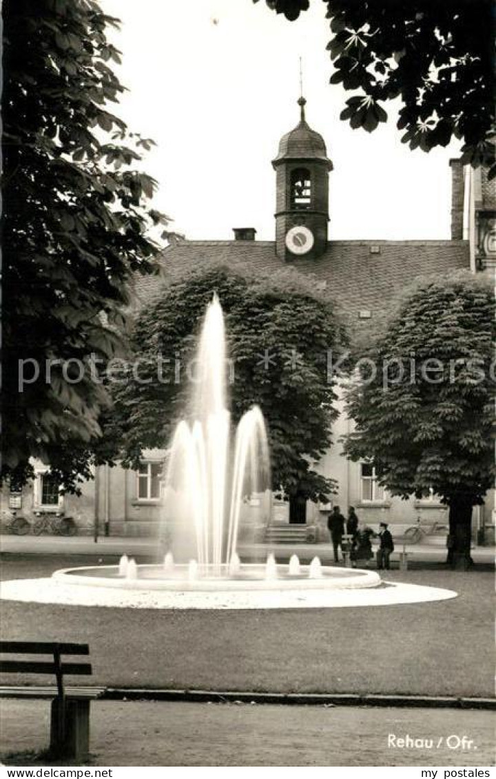 Rehau Oberfranken Maxplatz Rathaus neuer Brunnen