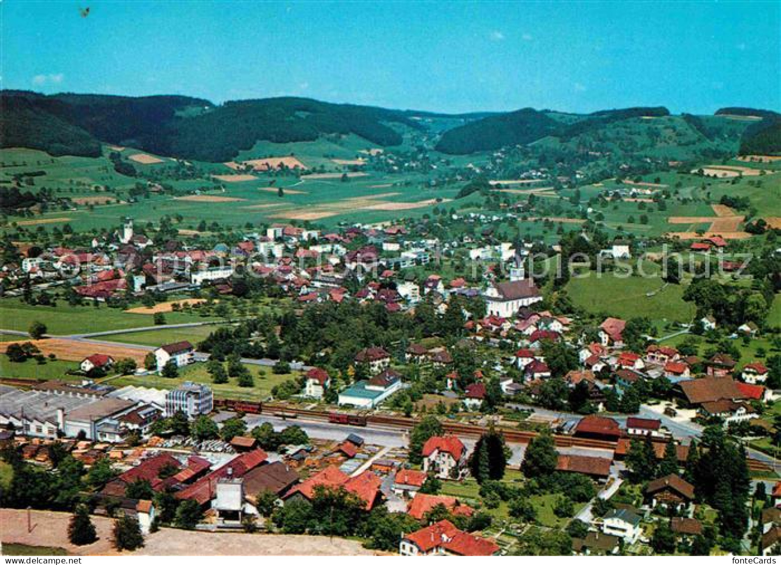 Reiden Fliegeraufnahme Papeterie Lang