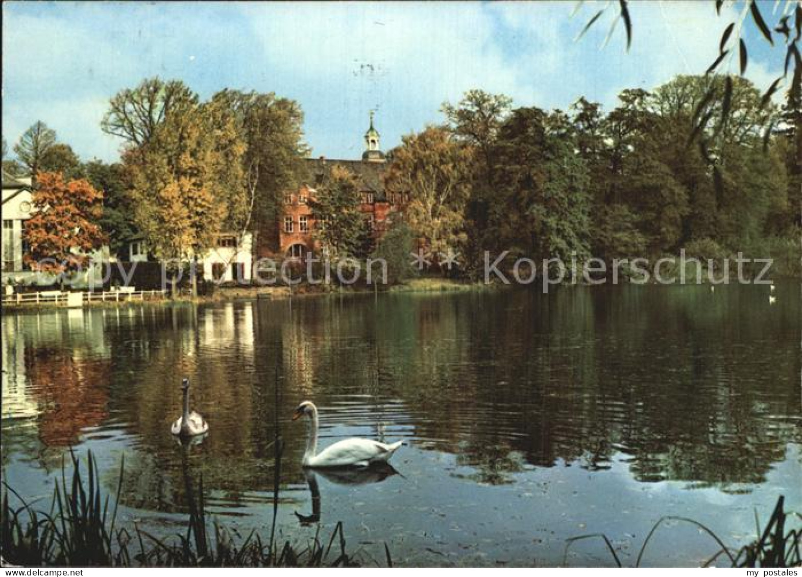 Reinbek Muehlenteich Schloss