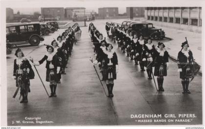 Dagenham Girl Pipers - & old cars