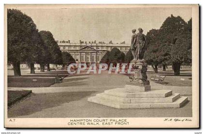 Grande Bretagne Great Britain CPA Hampton court Palace Centre walk East front