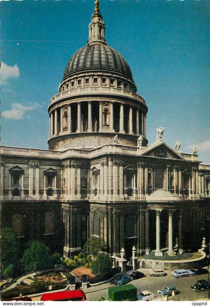 CPM St Paul's Cathedral London South Side