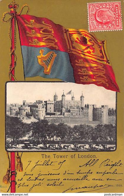 England - LONDON - The Tower of London - Flag