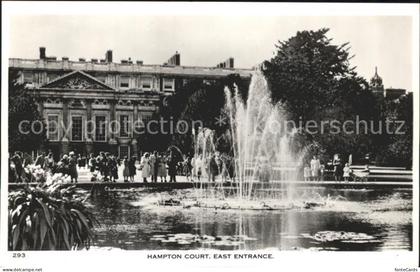 Hampton Court East Entrance Fountain