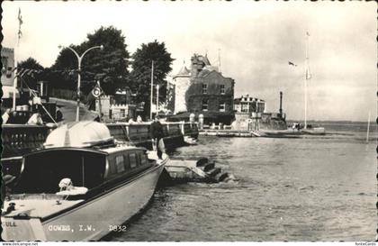Cowes Schiff