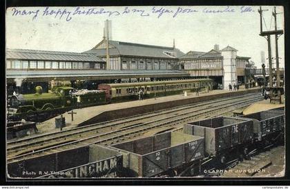 Pc Clapham, Junction, View of the station with train, Bahnhof