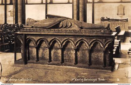 uk2439 salisbury  cathedral salisbury  tomb  real photo  uk