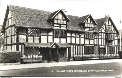 Stratford-Upon-Avon Shakespeares Birthplace