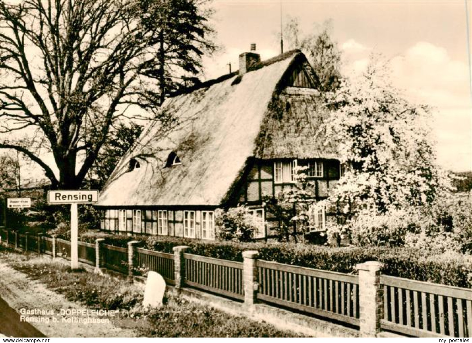 Rensing Kellinghusen Schleswig-Holstein Gasthaus-Doppeleiche Reetdachhaus Fachwe