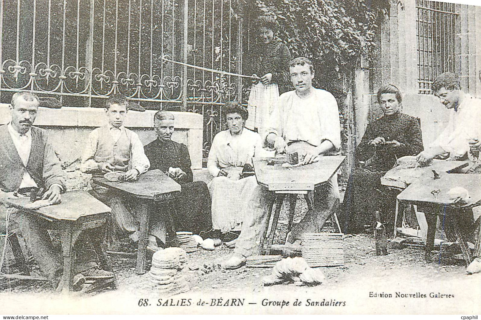 REPRO Salies de Bearn Groupe de Sandaliers