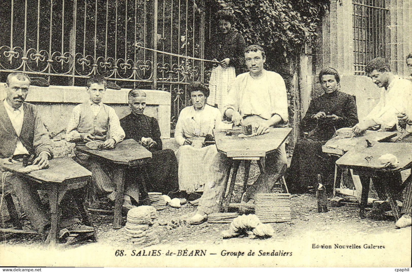 REPRO Salies de Bearn Groupe de Sandaliers