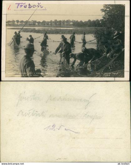 Postcard Třeboň Fischer im See - Angler 1928