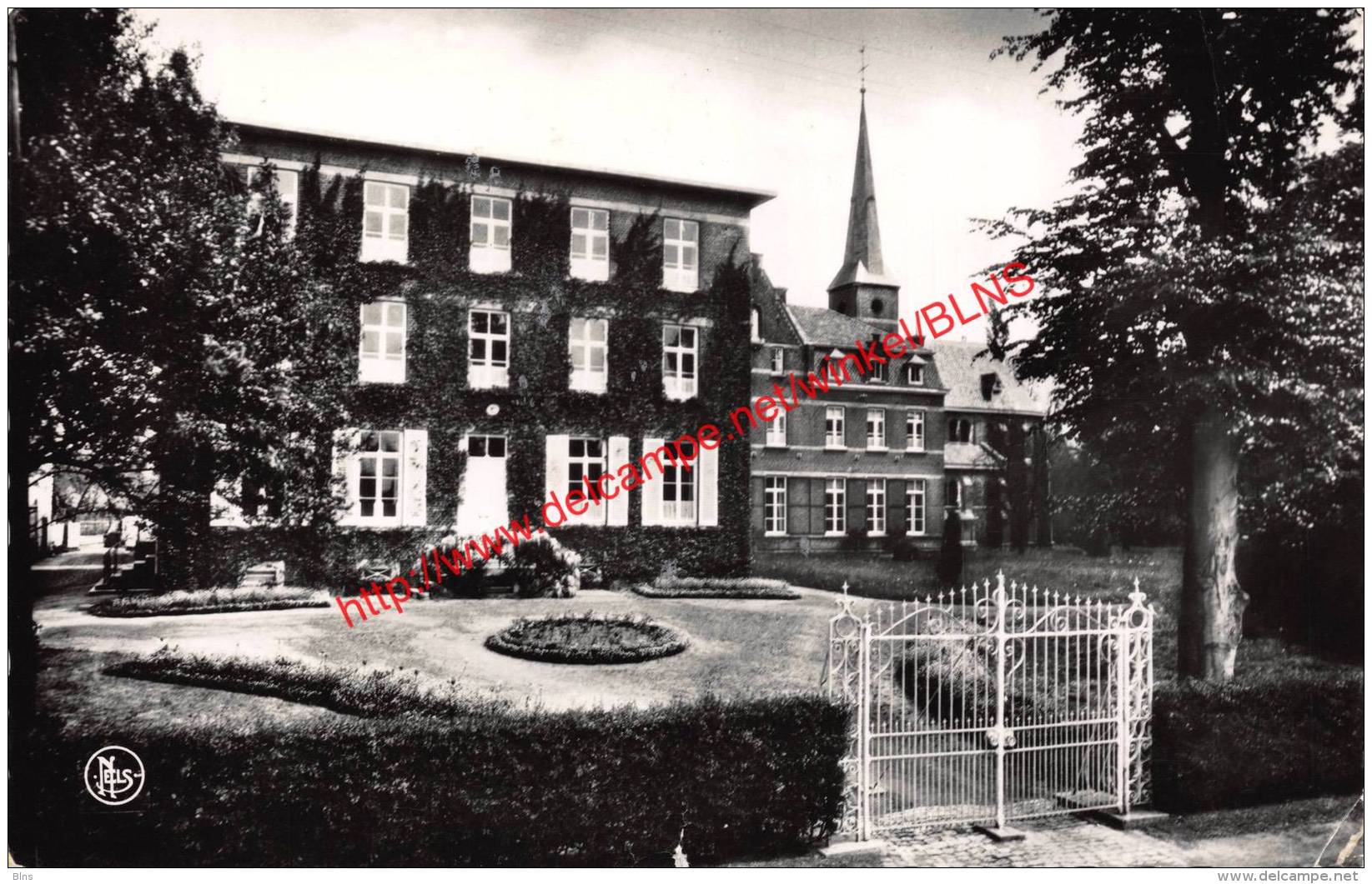 Retraitehuis Maria-Onbevlekt - voorkant - Alken